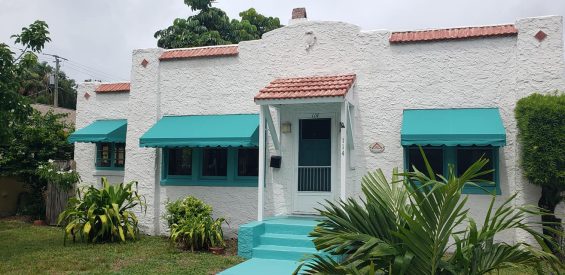 window-awnings-for-house-in-brevard